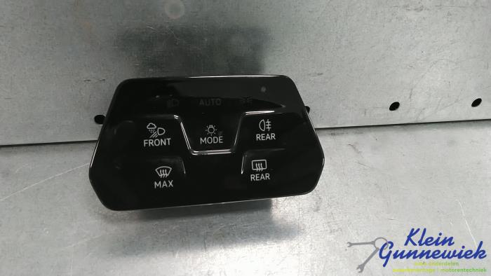 Używane Przelacznik swiatel Volkswagen Golf Cena € 45,00 Procedura marży oferowane przez Klein Gunnewiek Autodemontage & Motorentechniek