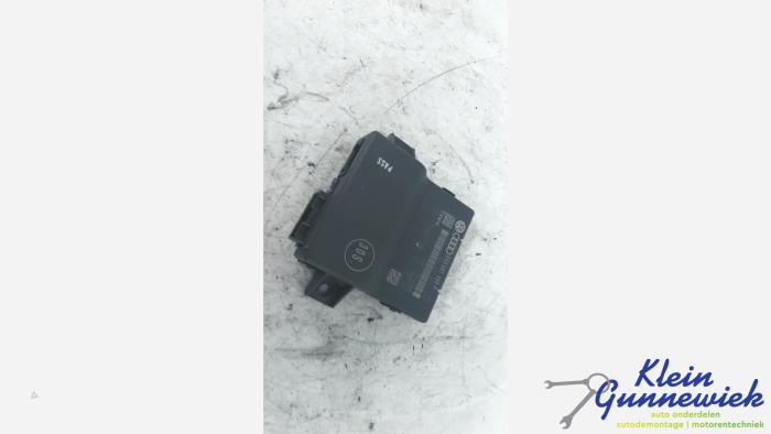 Usagé Ordinateur divers Audi RS4 Prix € 48,00 Règlement à la marge proposé par Klein Gunnewiek Autodemontage & Motorentechniek
