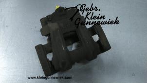Used Rear brake calliper, right BMW 1-Serie Price € 75,00 Margin scheme offered by Gebr.Klein Gunnewiek Ho.BV