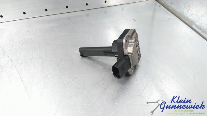 Begagnade Oljenivåsensor Audi A6 Pris € 18,00 Marginaltabell erbjuds av Klein Gunnewiek Autodemontage & Motorentechniek