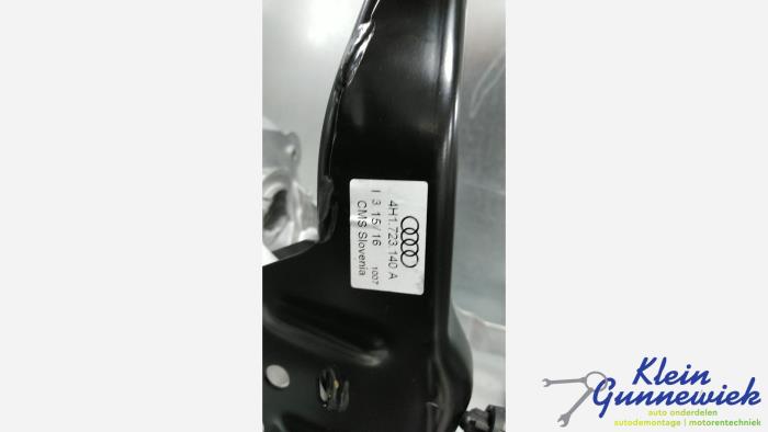 Używane Pedal hamulca Audi A5 Cena € 55,00 Procedura marży oferowane przez Klein Gunnewiek Autodemontage & Motorentechniek