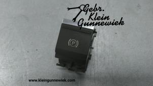 Gebrauchte Handbremse Schalter Audi A3 Preis € 25,00 Margenregelung angeboten von Gebr.Klein Gunnewiek Ho.BV