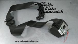 Used Front seatbelt, right Opel Vivaro Price € 35,00 Margin scheme offered by Gebr.Klein Gunnewiek Ho.BV