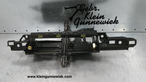 Usagé Ecran mécanisme d'inclinaison Audi A6 Prix € 95,00 Règlement à la marge proposé par Gebr.Klein Gunnewiek Ho.BV
