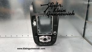 Używane Przelacznik interfejsu czlowiek-maszyna Audi A4 Cena € 175,00 Procedura marży oferowane przez Gebr.Klein Gunnewiek Ho.BV