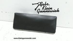 Używane Poduszka powietrzna kolanowa prawa Volkswagen Golf Cena € 100,00 Procedura marży oferowane przez Gebr.Klein Gunnewiek Ho.BV
