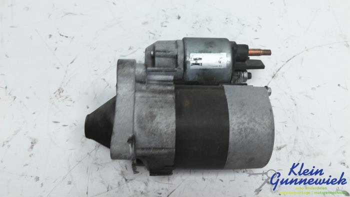 Begagnade Startmotor Renault Megane Scenic Pris € 40,00 Marginaltabell erbjuds av Klein Gunnewiek Autodemontage & Motorentechniek