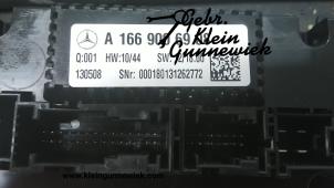 Używane Panel sterowania nagrzewnicy Mercedes ML-Klasse Cena € 175,00 Procedura marży oferowane przez Gebr.Klein Gunnewiek Ho.BV