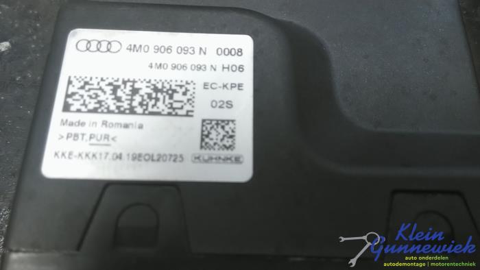 Usados Módulo bomba de combustible Porsche Cayenne Precio € 52,00 Norma de margen ofrecido por Klein Gunnewiek Autodemontage & Motorentechniek