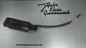 Used Rear door handle 4-door, left Porsche Cayenne Price € 45,00 Margin scheme offered by Gebr.Klein Gunnewiek Ho.BV