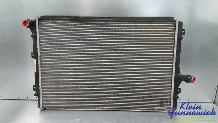 Usagé Radiateur Volkswagen Golf Plus Prix € 38,00 Règlement à la marge proposé par Klein Gunnewiek Autodemontage & Motorentechniek