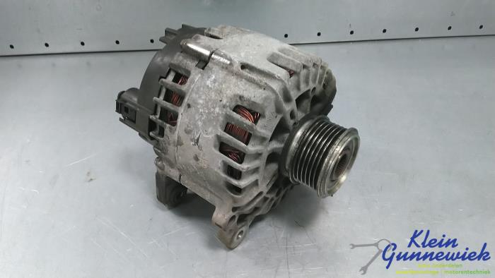 Usagé Alternateur Volkswagen Golf Plus Prix € 35,00 Règlement à la marge proposé par Klein Gunnewiek Autodemontage & Motorentechniek