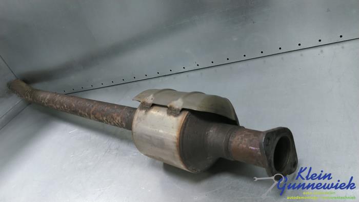 Używane Katalizator Ford Focus Cena € 195,00 Procedura marży oferowane przez Klein Gunnewiek Autodemontage & Motorentechniek