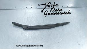 Used Rear wiper arm BMW 2-Serie Price € 20,00 Margin scheme offered by Gebr.Klein Gunnewiek Ho.BV
