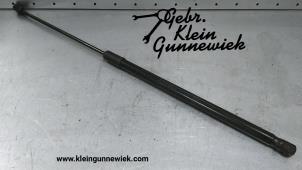 Used Rear gas strut, right Mercedes GLC-Klasse Price € 15,00 Margin scheme offered by Gebr.Klein Gunnewiek Ho.BV