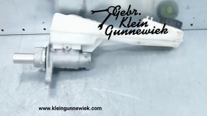 Used Master cylinder BMW 2-Serie Price € 100,00 Margin scheme offered by Gebr.Klein Gunnewiek Ho.BV