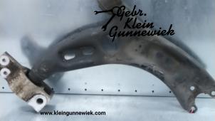 Usagé Bras de suspension bas avant droit Volkswagen Tiguan Prix sur demande proposé par Gebr.Klein Gunnewiek Ho.BV