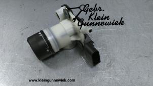 Używane Pompa AdBlue Mercedes GLC-Klasse Cena € 145,00 Procedura marży oferowane przez Gebr.Klein Gunnewiek Ho.BV