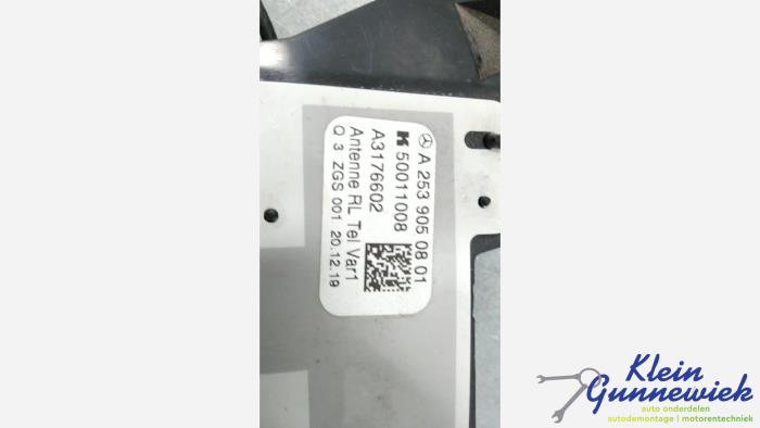 Używane Antena Mercedes GLC-Klasse Cena € 26,00 Procedura marży oferowane przez Klein Gunnewiek Autodemontage & Motorentechniek