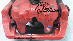 Usagé Etrier de frein (pince) arrière droit BMW 5-Série Prix € 175,00 Règlement à la marge proposé par Gebr.Klein Gunnewiek Ho.BV