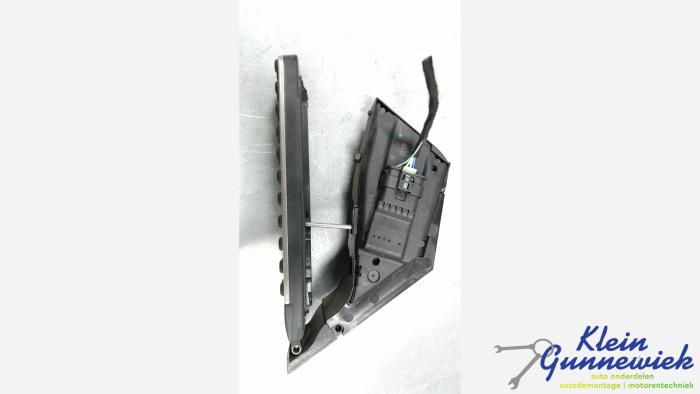 Begagnade Gaspedalsensor Mercedes GLC-Klasse Pris € 41,00 Marginaltabell erbjuds av Klein Gunnewiek Autodemontage & Motorentechniek