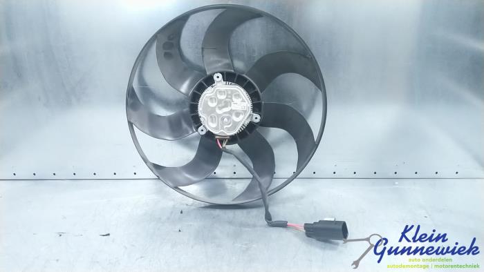 Begagnade Fläktmotor BMW 1-Serie Pris € 150,00 Marginaltabell erbjuds av Klein Gunnewiek Autodemontage & Motorentechniek