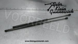 Used Bonnet gas strut, left Mercedes GLC-Klasse Price € 30,00 Margin scheme offered by Gebr.Klein Gunnewiek Ho.BV