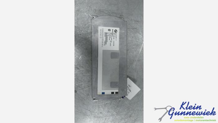Używane Antena BMW X5 Cena € 75,00 Procedura marży oferowane przez Klein Gunnewiek Autodemontage & Motorentechniek