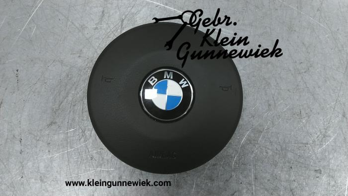 Airbag links (Lenkrad) van een BMW 5-Serie 2015