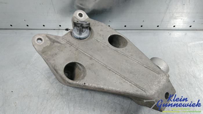 Used Engine mount BMW 5-Serie Price € 35,00 Margin scheme offered by Klein Gunnewiek Autodemontage & Motorentechniek