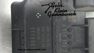 Used Glow plug relay Mercedes GLC-Klasse Price € 45,00 Margin scheme offered by Gebr.Klein Gunnewiek Ho.BV