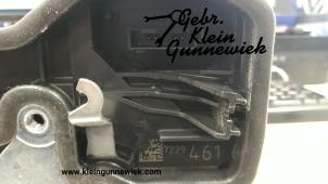 Used Door lock mechanism 2-door, left BMW 4-Serie Price € 50,00 Margin scheme offered by Gebr.Klein Gunnewiek Ho.BV