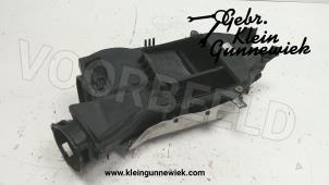 Używane Obudowa filtra powietrza Mercedes GLC-Klasse Cena € 45,00 Procedura marży oferowane przez Gebr.Klein Gunnewiek Ho.BV
