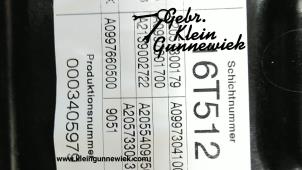 Usagé Mécanique vitre 4portes arrière gauche Mercedes C-Klasse Prix € 50,00 Règlement à la marge proposé par Gebr.Klein Gunnewiek Ho.BV