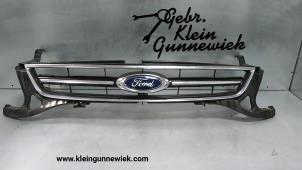 Used Grille Ford Mondeo Price € 45,00 Margin scheme offered by Gebr.Klein Gunnewiek Ho.BV