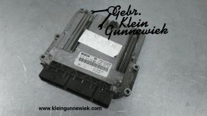 Used Injection computer Renault Scenic Price € 195,00 Margin scheme offered by Gebr.Klein Gunnewiek Ho.BV
