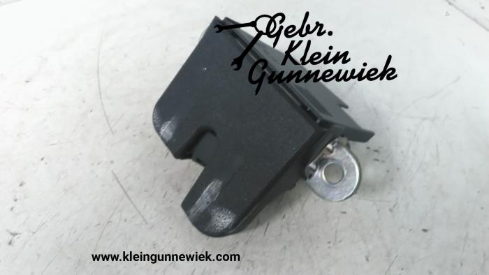 Tailgate lock mechanism Volkswagen Touran - 1T0827505D