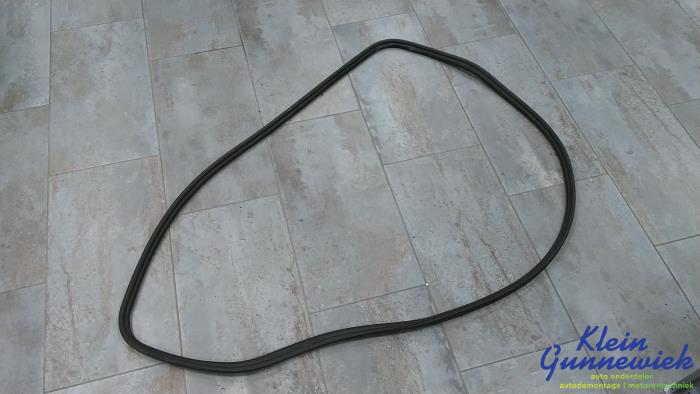 Tailgate seal rubber