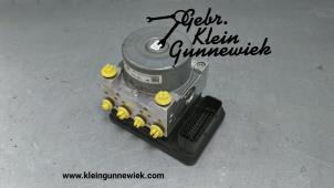 Used ABS pump BMW 4-Serie Price € 275,00 Margin scheme offered by Gebr.Klein Gunnewiek Ho.BV