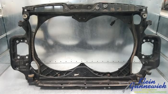 Begagnade Front Audi A6 Pris € 59,00 Marginaltabell erbjuds av Klein Gunnewiek Autodemontage & Motorentechniek