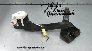 Used Front seatbelt, left Volkswagen Passat Price € 40,00 Margin scheme offered by Gebr.Klein Gunnewiek Ho.BV