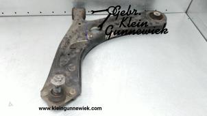 Used Front lower wishbone, left Volkswagen Golf Price € 40,00 Margin scheme offered by Gebr.Klein Gunnewiek Ho.BV