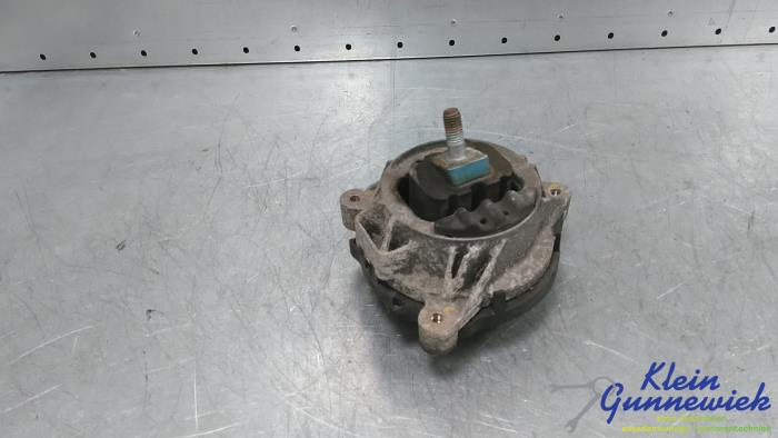 Used Engine mount BMW 1-Serie Price € 25,00 Margin scheme offered by Klein Gunnewiek Autodemontage & Motorentechniek