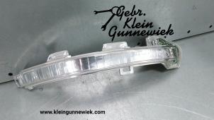Usagé Feu clignotant de miroir droite Volkswagen Golf Prix € 20,00 Règlement à la marge proposé par Gebr.Klein Gunnewiek Ho.BV