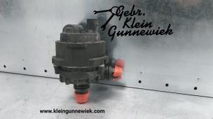 Usados Bomba de agua BMW I4 Precio € 195,00 Norma de margen ofrecido por Gebr.Klein Gunnewiek Ho.BV