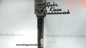 Used Rear shock absorber rod, left Audi A5 Price € 45,00 Margin scheme offered by Gebr.Klein Gunnewiek Ho.BV