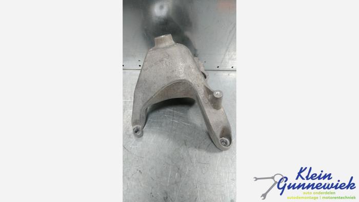 Used Engine mount Audi A4 Price € 30,00 Margin scheme offered by Klein Gunnewiek Autodemontage & Motorentechniek
