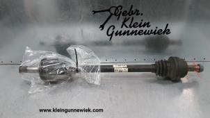 Używane Os napedowa prawy tyl Mercedes C-Klasse Cena € 165,00 Procedura marży oferowane przez Gebr.Klein Gunnewiek Ho.BV