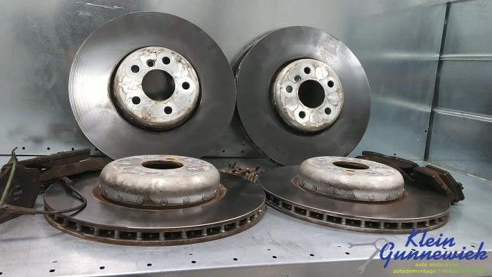 Brake set complete front+rear BMW I4 - 34116897337