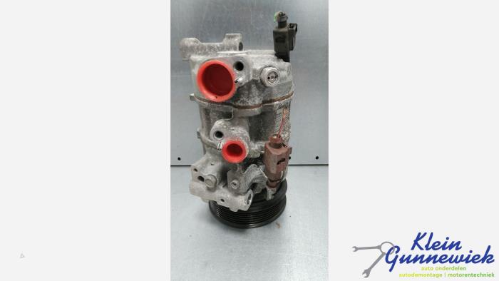 Usagé Pompe clim Volkswagen Golf Prix € 75,00 Règlement à la marge proposé par Klein Gunnewiek Autodemontage & Motorentechniek